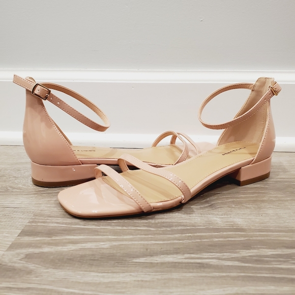 14th & Union Shoes - NEW 14th & Union Jemma Pink Blush Strappy Sasdals